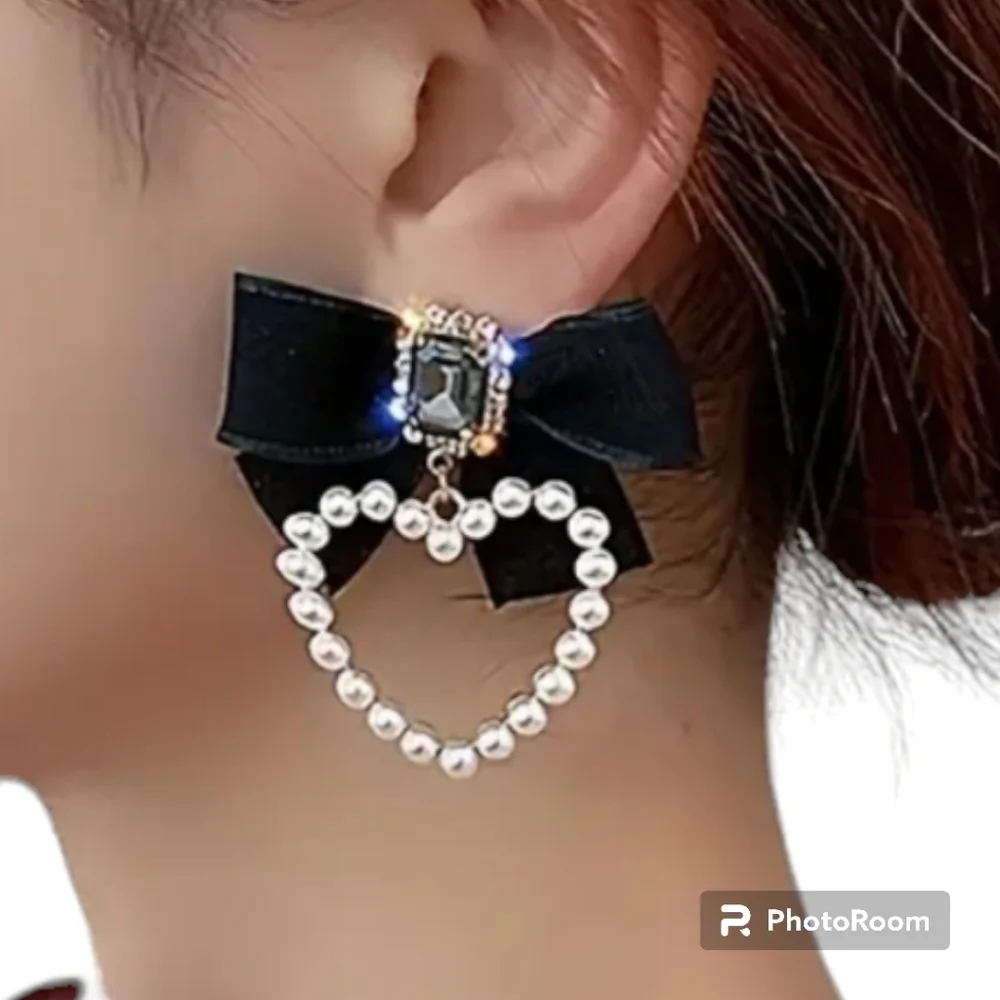 Nwt Vintage Romantic Style Faux Mini Pearls Drop Earrings